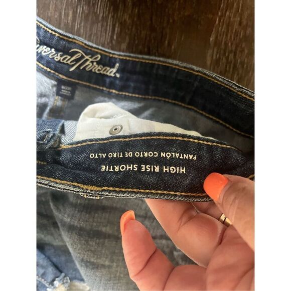 Universal Thread Raw Hem Button Fly Denim Shorts sz 8/29 - Picture 5 of 5